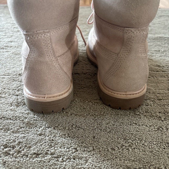 Timberland Light Pink Suede Boots - Picture 4 of 7